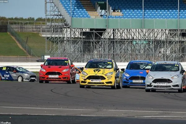 Ford Fiesta 1.0, cheap first car